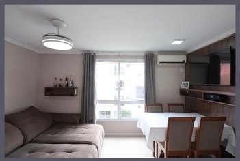 apartment em Rua Roberto Francisco Behrens, Mato Grande - Canoas - RS
