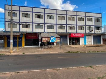 commercial_property em QNE 10, Taguatinga Centro (Taguatinga) - Brasília - DF