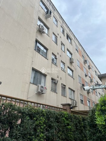 apartment em Rua Tenente Ary Tarrago, Jardim Itu - Porto Alegre - RS