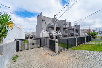 house em Rua Alberto Heyn, Uberaba - Curitiba - PR