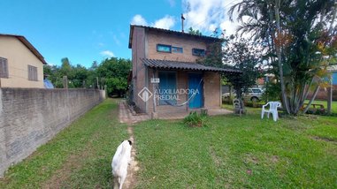 house em Avenida Independência, Florida - Guaíba - RS