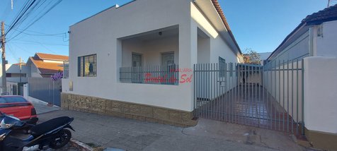 house em Rua Tiradentes, Centro - Santo Antônio da Platina - PR