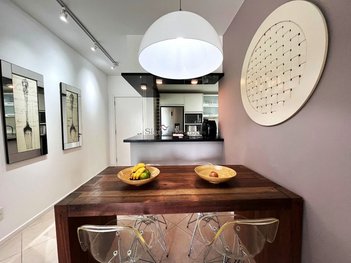 apartment em Avenida dos Dourados, Jurerê Internacional - Florianópolis - SC