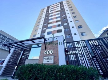 apartment em Rua Tenente Luiz de Campos Valejo, São Cristóvão - São José dos Pinhais - PR