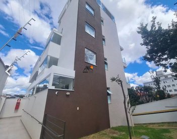 apartment em Rua Augusto Franco, São João Batista (Venda Nova) - Belo Horizonte - MG