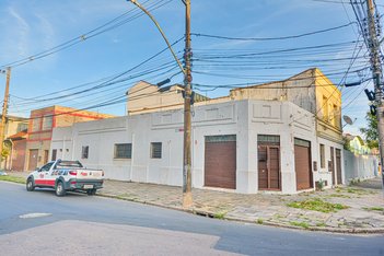 business em Frederico Mentz, Navegantes - Porto Alegre - RS