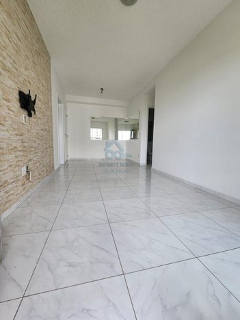 apartment em Rua Werner Goldberg, Jardim Tupanci - Barueri - SP