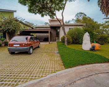 house em Alameda dos Girassóis, Alphaville - Santana de Parnaíba - SP
