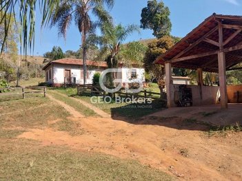 agricultural em Estrada Municipal, Rocinha - Guaratinguetá - SP