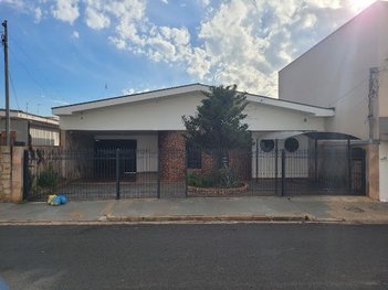 house em Rua Guerche, Chácara das Paineiras - Votuporanga - SP
