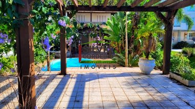 house em Laurindo Januário da Silveira, Lagoa da Conceição - Florianópolis - SC