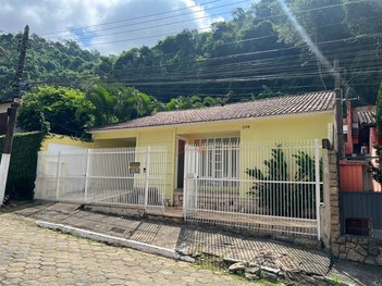 house em Rua Rosa Sverberi, Santa Rosa - Barra Mansa - RJ