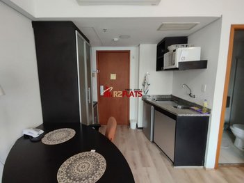 apartment em Rua Maestro Cardim, Liberdade - São Paulo - SP