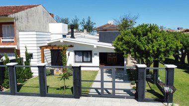 house em Rua Begônias, Rainha do Mar - Xangri-Lá - RS