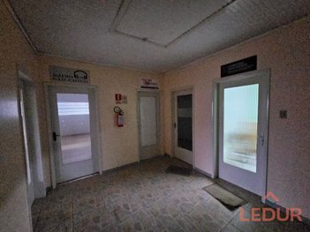 office em Rua Frederico Tedesco, Centro - São Francisco de Paula - RS