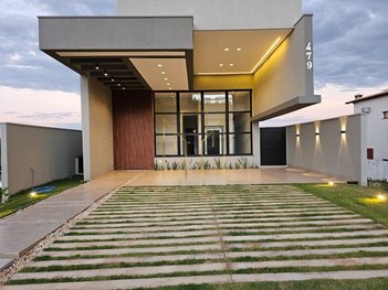 house em Avenida Floriano Peixoto, Granja Marileusa - Uberlândia - MG