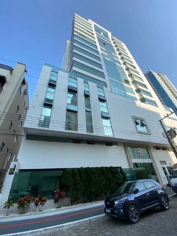 apartment em Rua 209, Meia Praia - Itapema - SC