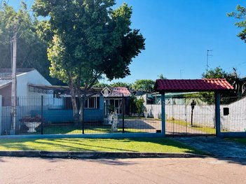 house em Rua Alegrete, Parque Amador - Esteio - RS