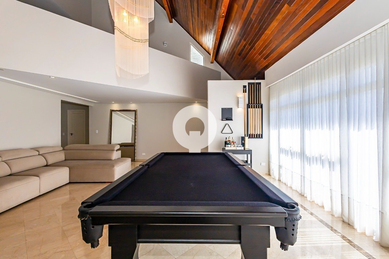 123casa de rua ahú são lourenço_4 quartos_3 suítes_sala de estar_sala de jantar_sala de tv_espaço go