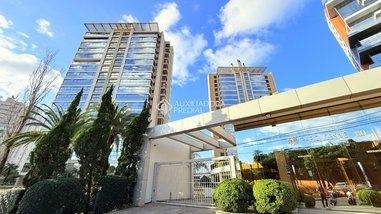 apartment em Avenida Ferdinand Kisslinger, Jardim Europa - Porto Alegre - RS