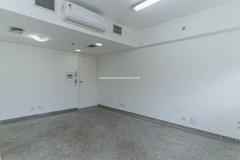 office em Rua Maestro Cardim, Liberdade - São Paulo - SP
