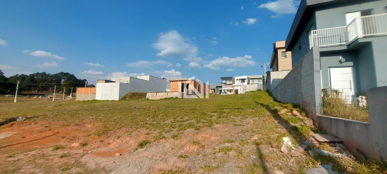 terreno a venda no condominio lago dos passaros