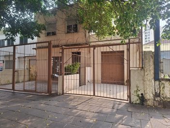 house em Rua Paulo Setúbal, Passo da Areia - Porto Alegre - RS