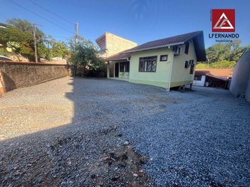 house em Rua Benedito Novo, Água Verde - Blumenau - SC