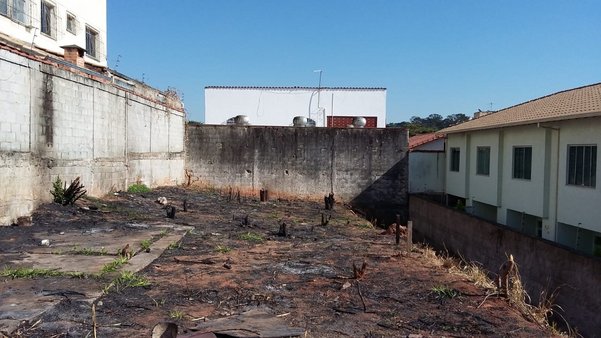 Cômodo Condomínio