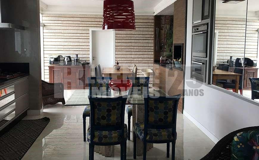 cozinha com armários
