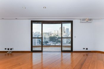 apartment em Rua Alexandre Benois, Vila Andrade - São Paulo - SP