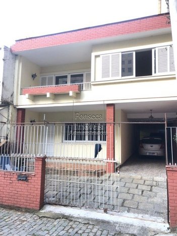 house em Vila Macedo, Centro - Petrópolis - RJ
