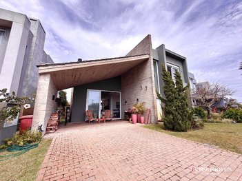 house em Avenida Diamante, Rainha do Mar - Xangri-Lá - RS