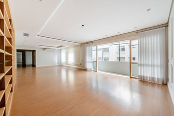 apartment em Rua Doutor Vale, Moinhos de Vento - Porto Alegre - RS