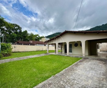 house em Rua Cesar Frank, Perequê Açu - Ubatuba - SP