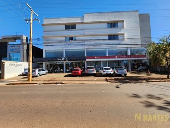 apartment em Avenida Jockei Club, Jardim Jóquei Club - Londrina - PR