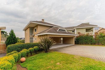 house em Rua Doutor Mbá de Ferrante, São João - Curitiba - PR