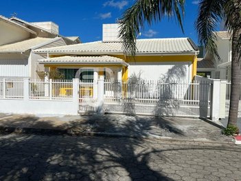 house em Rua Coqueiros, Praia de Fora - Palhoça - SC