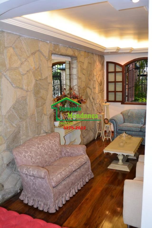 Casa com 6 quartos — Alípio de Melo, Belo Horizonte
