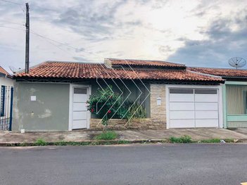 house em Rua Ninfa Pietraroia, Palmital - Marília - SP