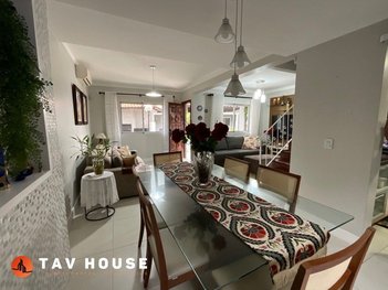 house em Avenida Nereu Ramos, Centro - Balneário Piçarras - SC