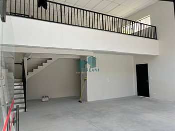 office em Avenida Antônio Carlos, Jardim Cascatinha - Poços de Caldas - MG
