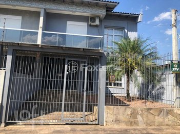 house em Rua Nelson Oliveira Lopes, Vila Vista Alegre - Cachoeirinha - RS