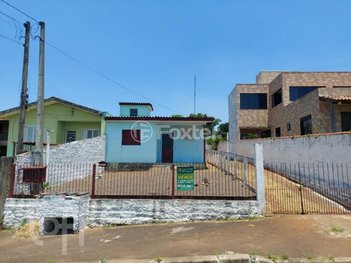 house em Avenida Doutor Sezefredo Azambuja Vieira, Olaria - Canoas - RS