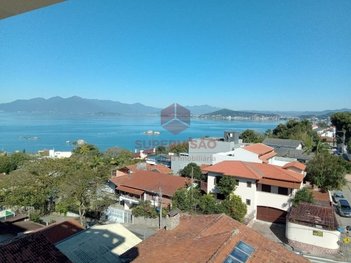 apartment em Rua João Meirelles, Abraão - Florianópolis - SC