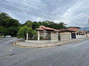 house em Rua Arduino Pradi, São Luís - Jaraguá do Sul - SC