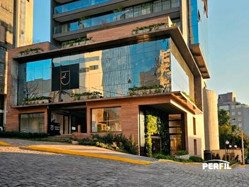 commercial_building em Rua Doutor Montaury, Madureira - Caxias do Sul - RS
