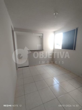 apartment em Avenida do Pinho, Chácaras Tubalina e Quartel - Uberlândia - MG