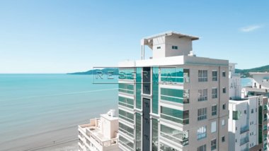 apartment em Rua 319, Meia Praia - Itapema - SC