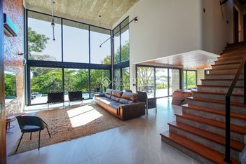 house em Rua Vereador Osni Ortiga, Lagoa da Conceição - Florianópolis - SC